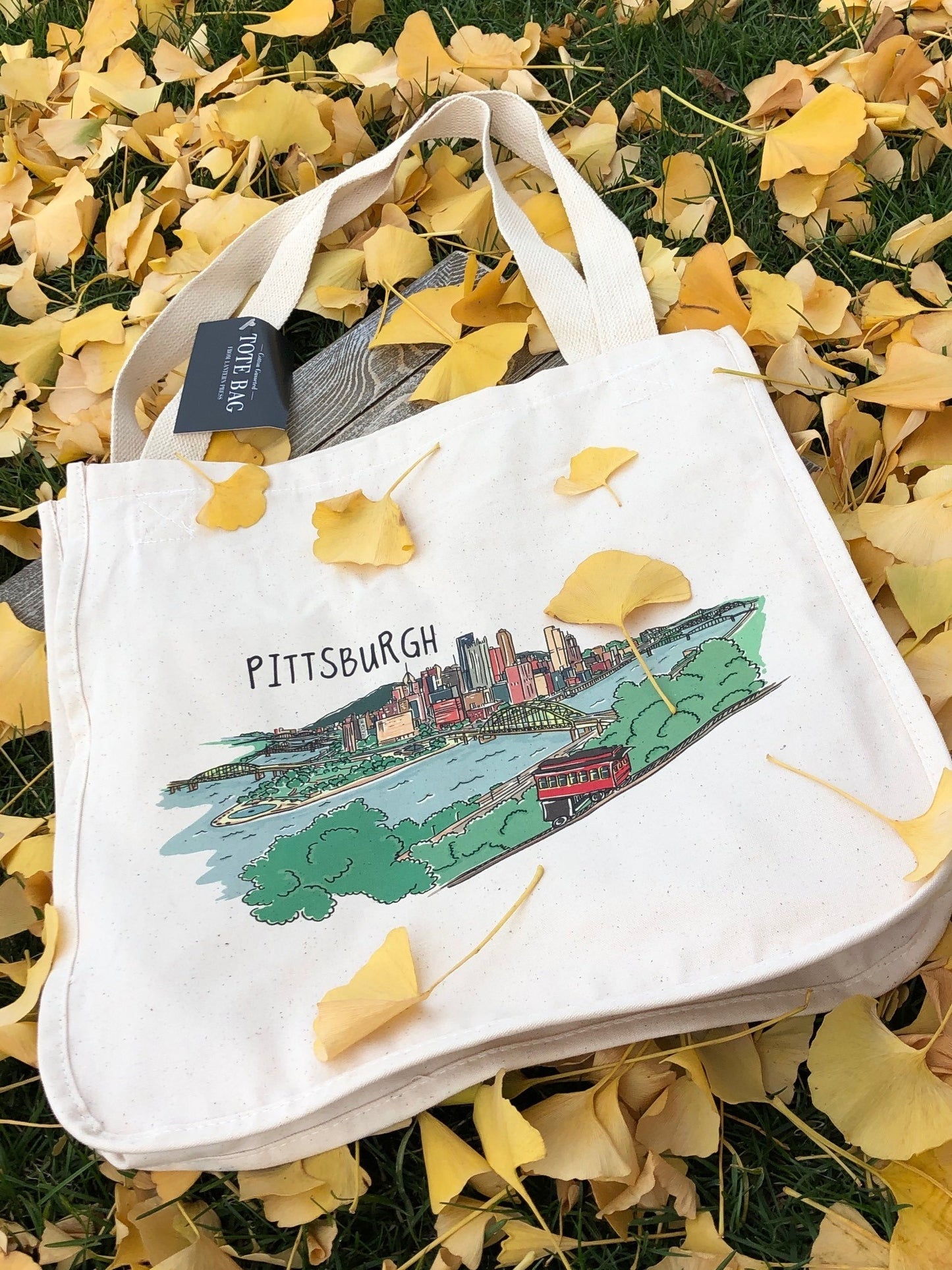 Pittsburgh Skyline Line Drawing Tote Bag