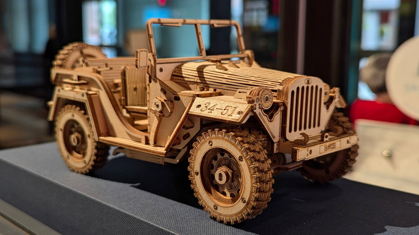 Army Field Car Scale Model (Wood, 1:18)